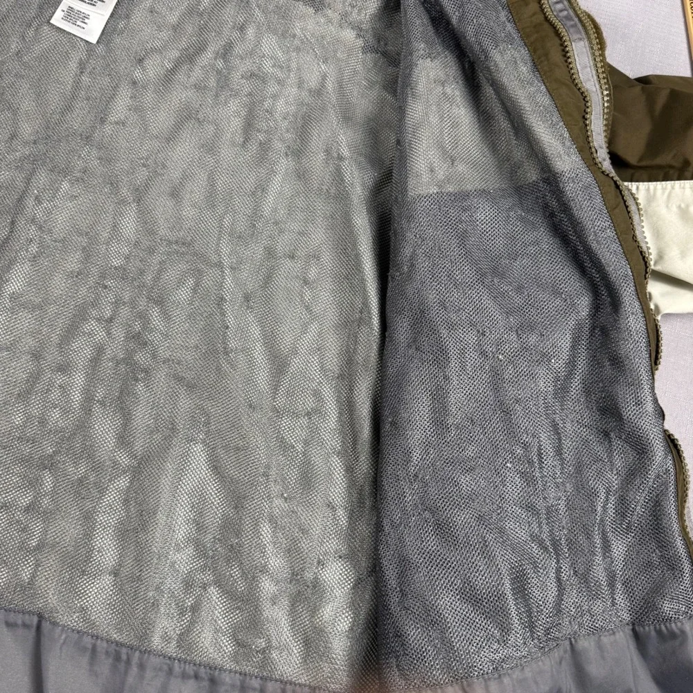 The North Face HyVent Rain Jacket Mens XL Green Two Tone Hooded Shell Coat